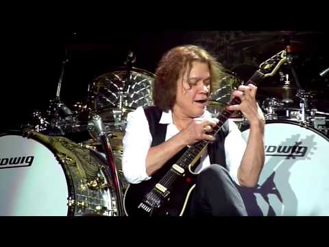 Youtube: Eddie Van Halen Guitar Solo 2013