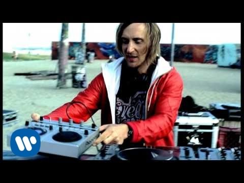 Youtube: David Guetta Feat. Kelly Rowland - When Love Takes Over (Official Video)