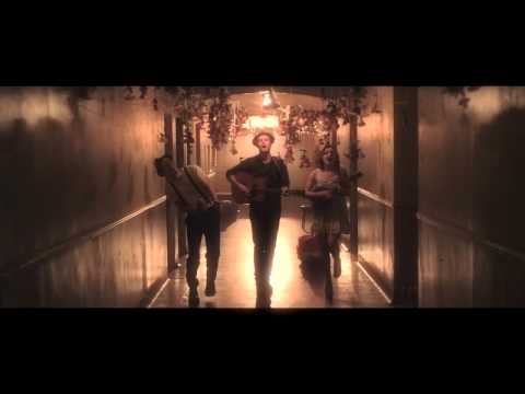Youtube: The Lumineers - Ho Hey (Official Video)