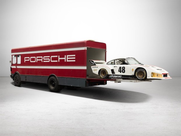 1977 Porsche 935  transporter 2