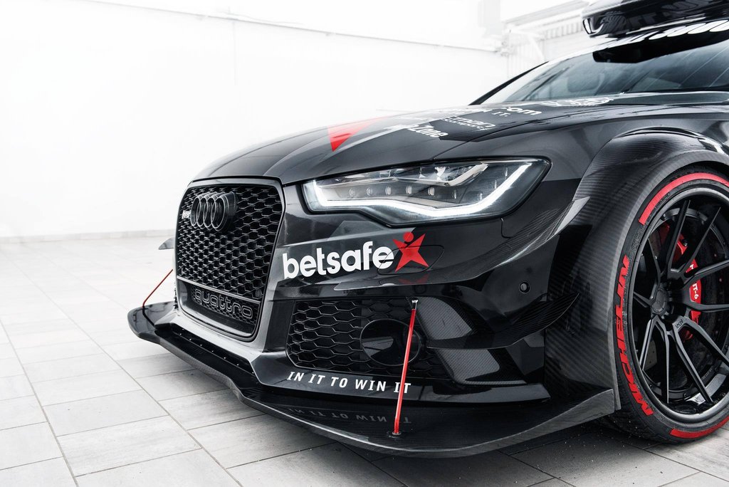 2015 Audi RS6 DTM-FEVER JonOlsson 1