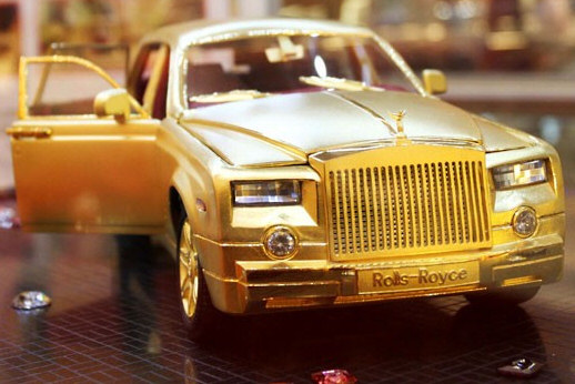 gold-rolls-royce