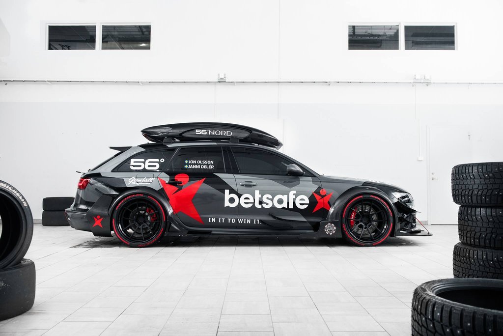 2015 Audi RS6 DTM-FEVER JonOlsson 4