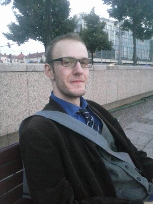 Mister Allmy 2014 - Erstes Voting 07dd6d527856d2ff2d82a43a81