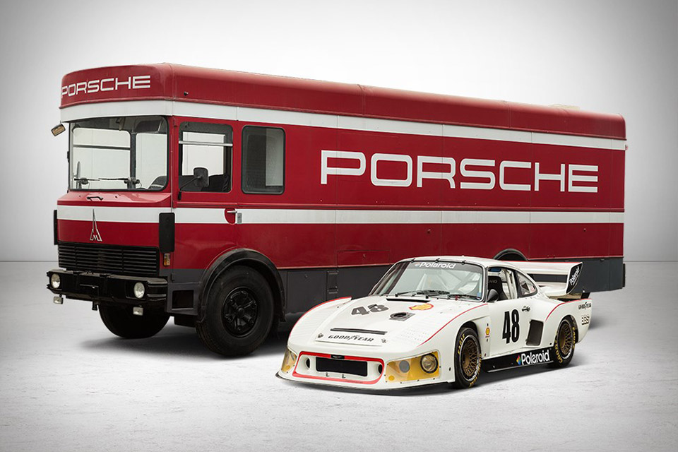 1977 Porsche 935  transporter